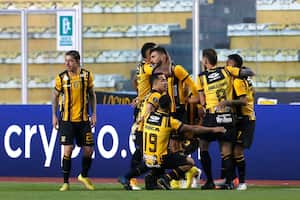 The Strongest, el equipo que, parcialmente, era el líder de la liga de Bolivia . (Photo by Gaston Brito Miserocchi/Getty Images)