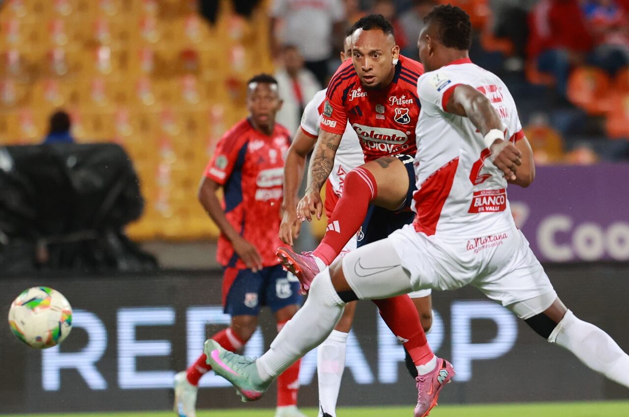 Imagen del partido entre Independiente Medellín y América de Cali por la fecha 20 de la Liga Colombiana 2025.