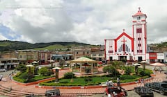 El encantador pueblo del Valle del Cauca con nombre francés: naturaleza, neblina y paisajes únicos a tres horas de Cali.
