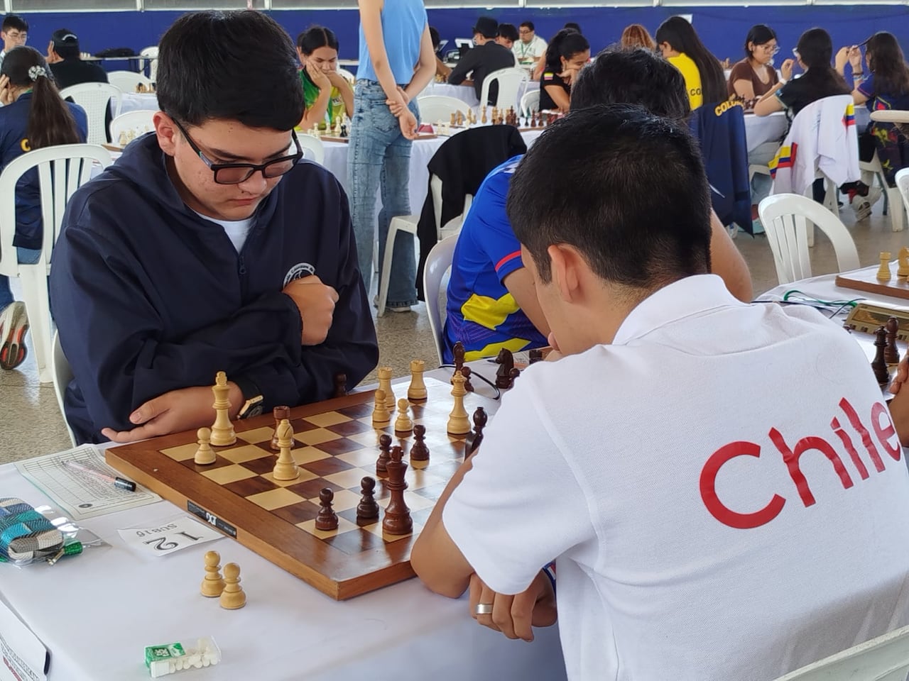 Santiago López Rayo y Andrés Garzón igualaron en una intensa partida de la cuarta ronda.