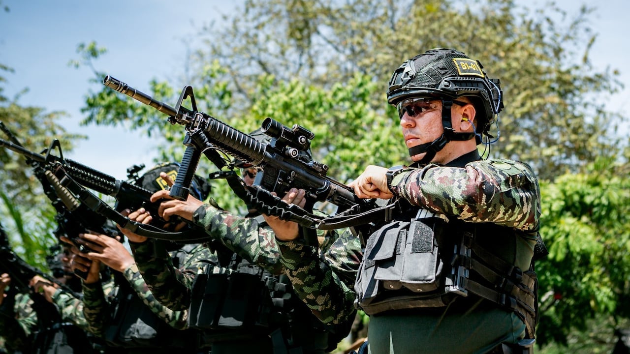 El compromiso del Gaula Militar Huila con la seguridad y la libertad de los ciudadanos se refleja en la finalización de un exigente proceso de certificación y reentrenamiento, orientado a mantener vigente su capacidad operativa frente a los delitos de secuestro y extorsión.