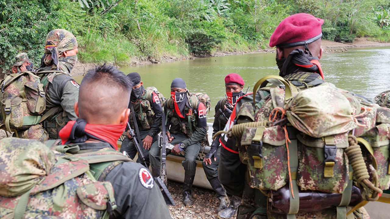 Las imágenes de los militares suplicando ayuda tras el ataque son devastadoras. Varios fueron trasladados hasta la capital del país, donde tienen pronóstico reservado, mientras que tres fallecieron y sus cuerpos ya fueron entregados a sus familiares.