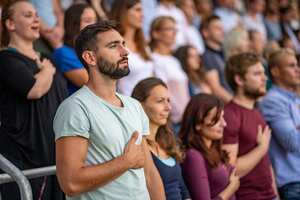 El himno nacional se suele entonar en eventos importantes.