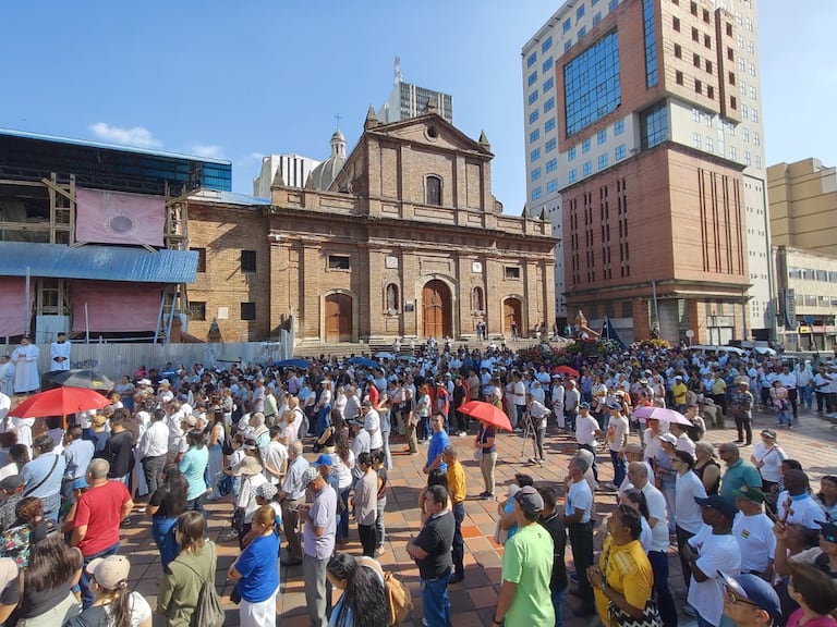 Viacrucis en la iglesia de San Francisco Cali