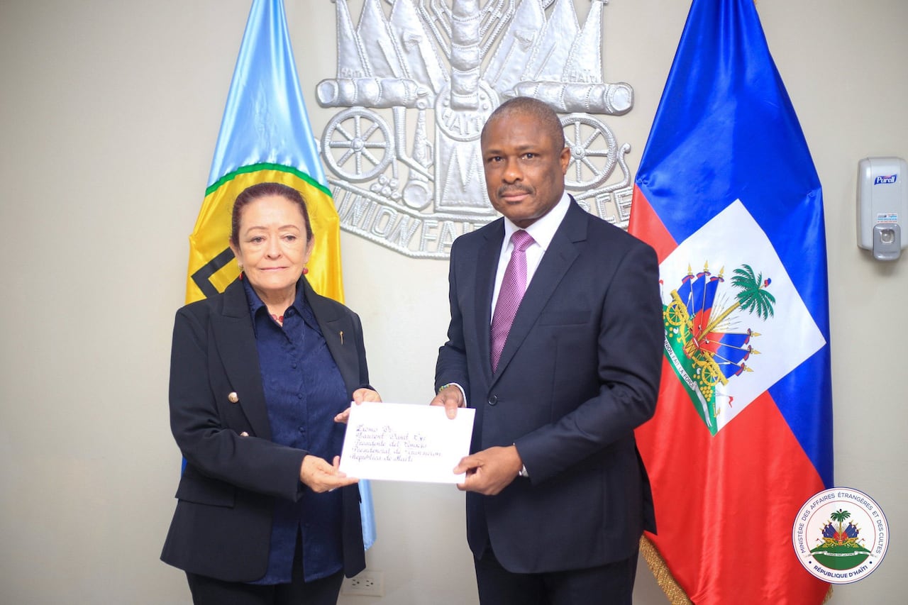 El 4 de diciembre de 2025, la embajadora colombiana, Vilma Rocío Velásquez Uribe, entregó sus cartas credenciales al canciller haitiano, Jean-Victor Harvel Jean-Baptiste.