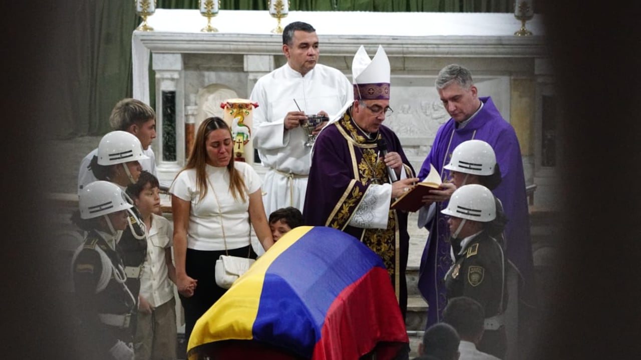 Así se vivió el triste sepelio del uniformado.