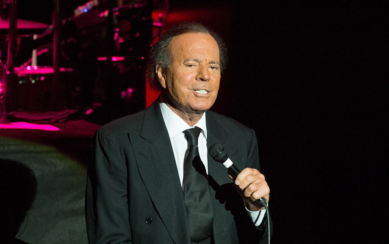 Julio Iglesias acusado de agresión sexual por dos exempleadas