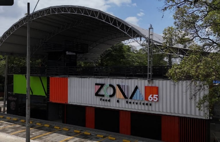 Zona 65 es un espacio integral de entretenimiento, gastronomía y apoyo al emprendimiento ubicado en el sur de Santiago de Cali