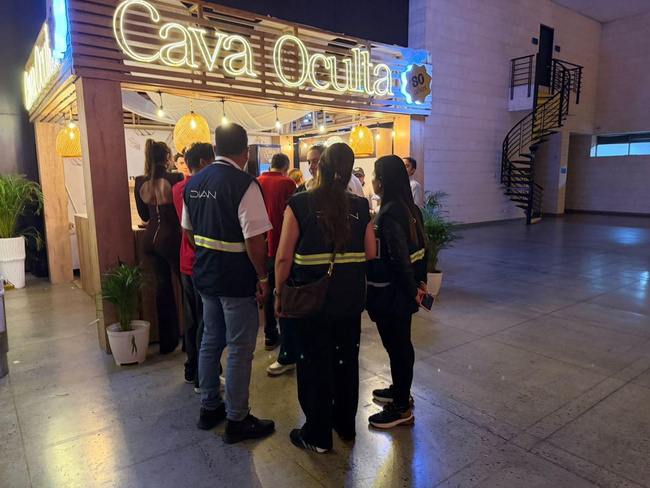 Restaurantes y bares hacen parte de los sectores priorizados por la DIAN.