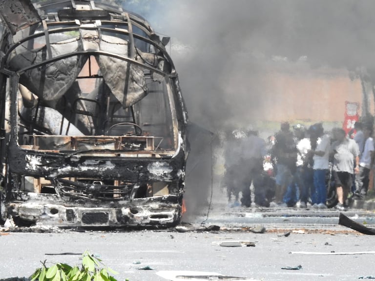 Atentado con cilindros al Batallón pichincha en Cali
