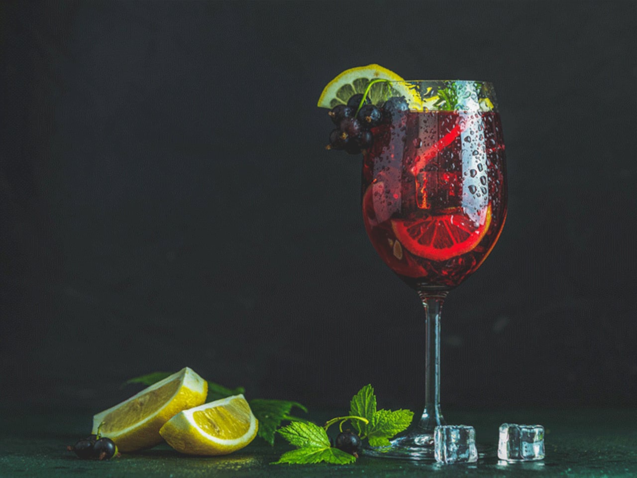 Cocteles tinto spritz.