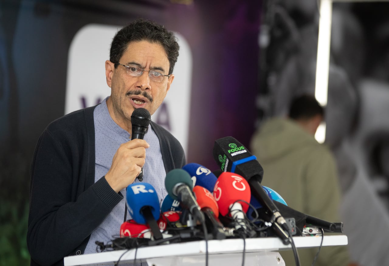 Rueda de prensa candidato a la presidencia, Iván Cepeda