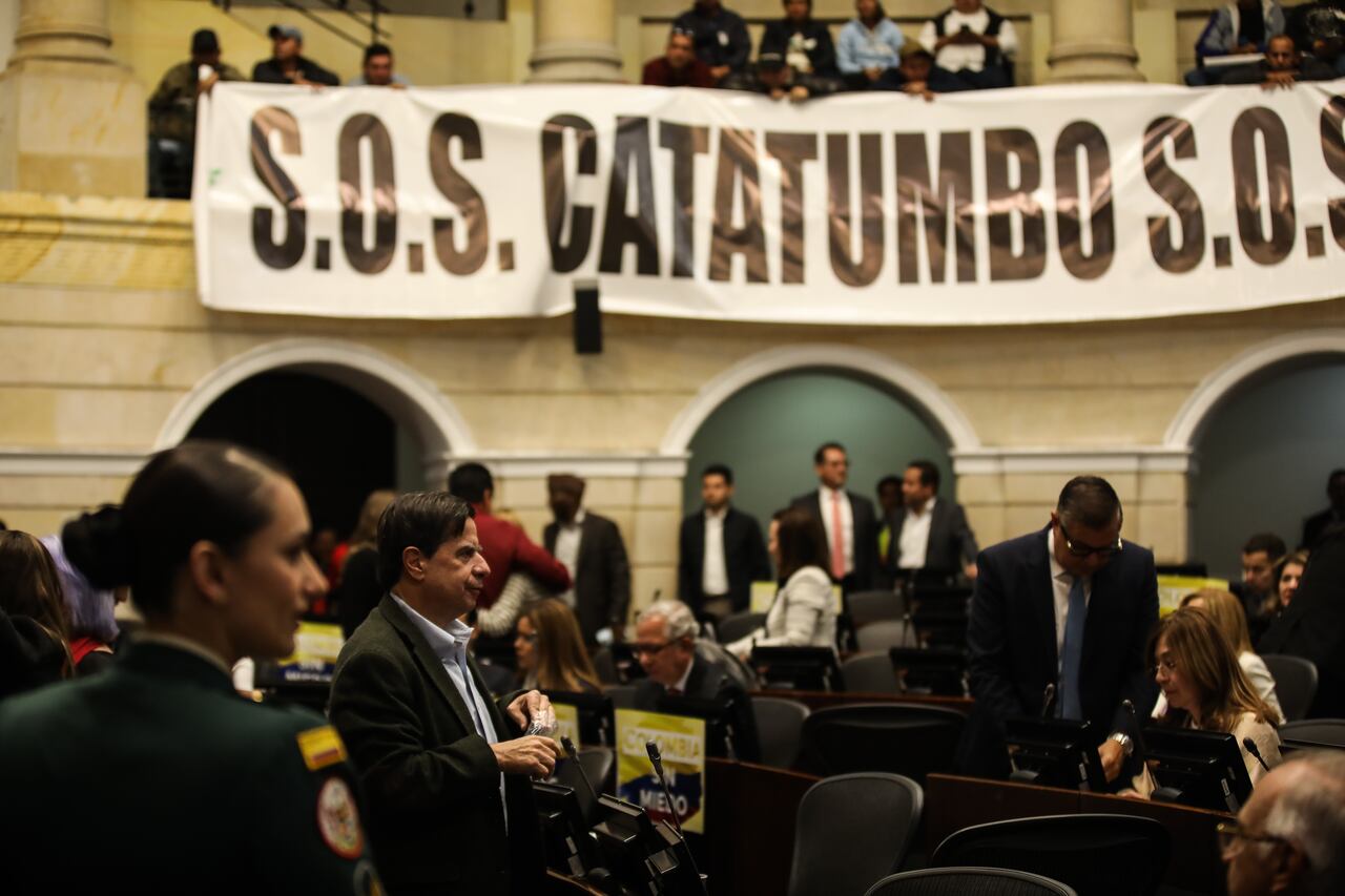 Senado de la República, sesión especial convocada por el Presidente del Senado Efraín Cepeda, Catatumbo