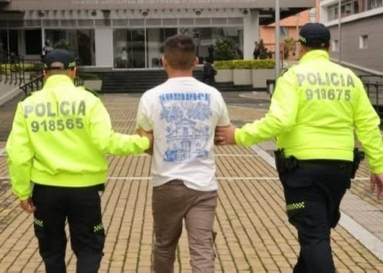 Por ahora, Bohórquez Sarmiento fue trasladado a la cárcel de Facatativá, donde permanecerá privado de la libertad mientras se determina si hay méritos suficientes para una acusación formal.