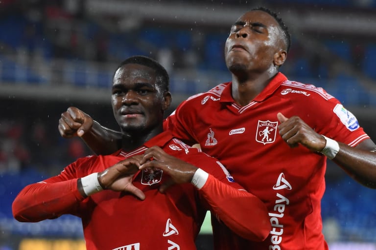 Imagen del partido entre América de Cali y Independiente Medellín por la tercera fecha del Grupo A de los cuadrangulares semifinales del segundo semestre de la Liga Colombiana 2025.