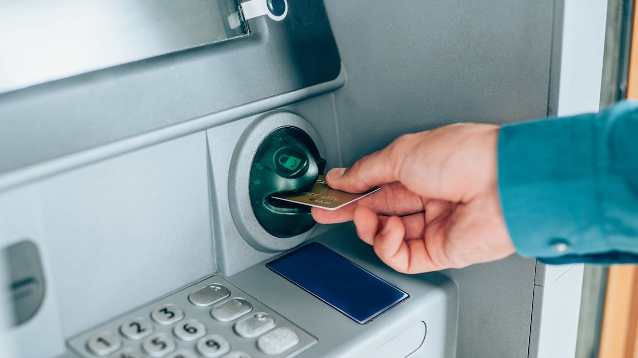 Algunos descuidos mínimos pueden abrir la puerta a una estafa difícil de detectar en el momento.