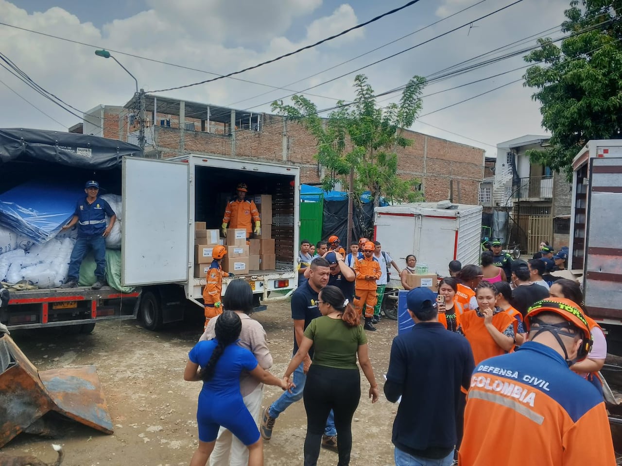 Los damnificados recibieron ayudas por parte de la Alcaldía de Cali.