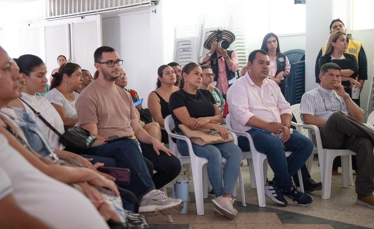 Familias, comerciantes y residentes de la zona han planteado sus inquietudes tras la emergencia.