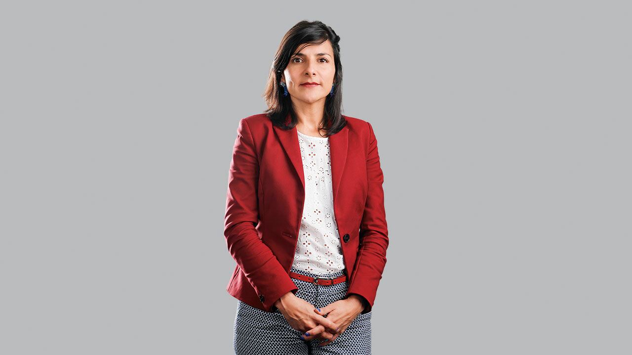 Irene Vélez asumió como encargada tras la renuncia de Lena Estrada.