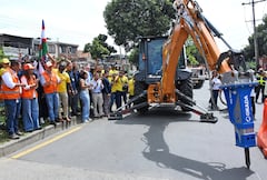 Inicio de obras viales en la avenida ciudad de Cali.