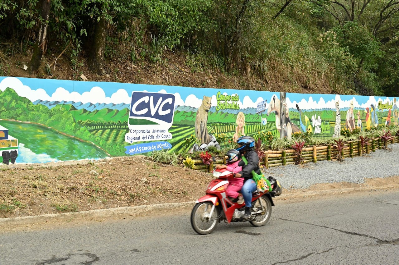 CVC hizo entrega de obras de gestión del riesgo ejecutadas en el norte de Cali con recursos de la sobretasa ambientaL
