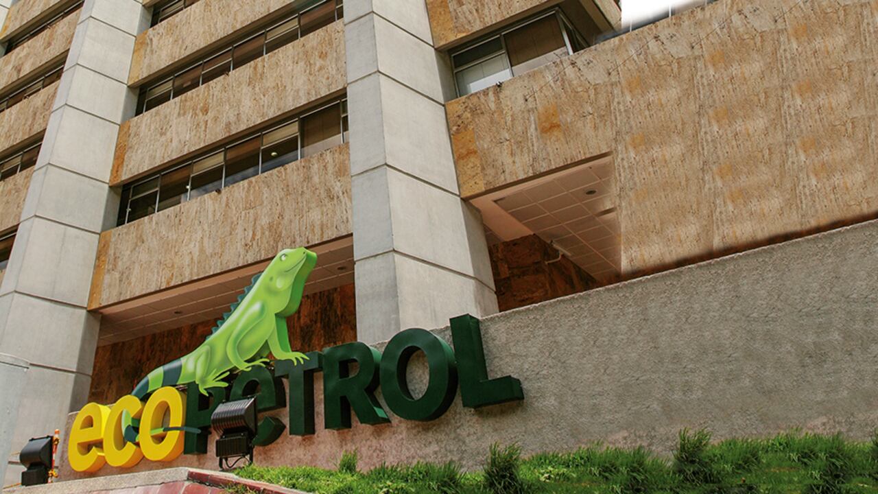 Por medio de una acción de tutela, una funcionaria de Ecopetrol logró ser restituida en su cargo tras ser despedida de forma arbitraria por Alberto José Vargara.