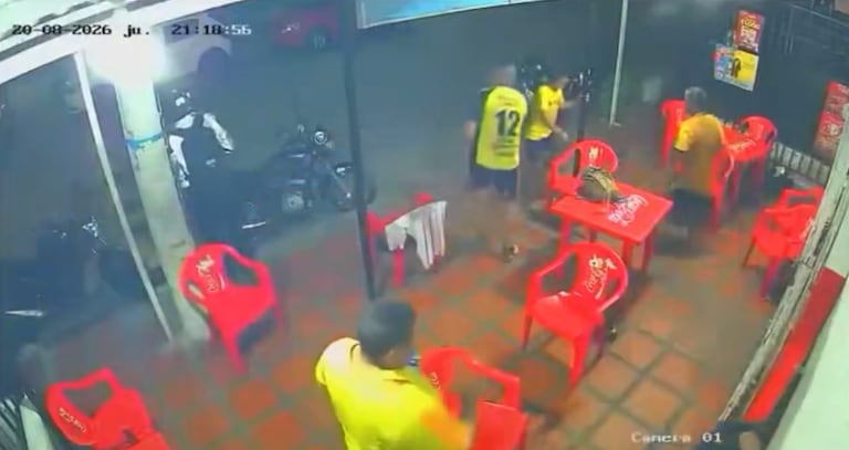 Masacre en Barranquilla dejó tres jóvenes muertos y un adulto mayor herido.