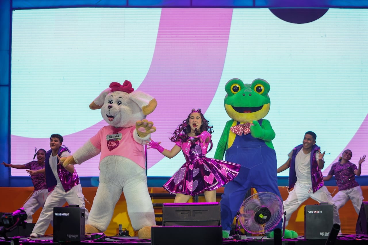 La joven estrella de 14 años de edad presentará "El Show de Lara Campos"