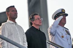 Fuerza Area 106 años, Gustavo Petro firma compra nuevos aviones Gripen. suecos.