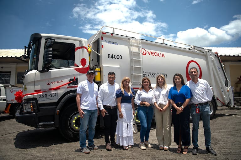 Equipo directivo y colaboradores de Veolia lideran iniciativas de sostenibilidad en la región, consolidando alianzas para impulsar la transformación ecológica en el Valle del Cauca.