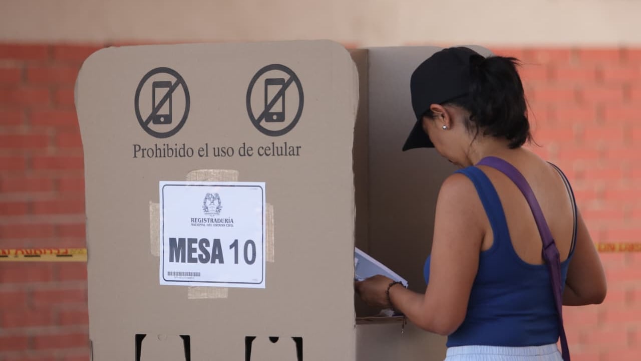 Con 788.229 votos emitidos, el Cauca superó en un 18,3% su participación de 2022 y registró la tasa más alta de los últimos procesos electorales, en una jornada que transcurrió en un ambiente de normalidad y responsabilidad ciudadana.