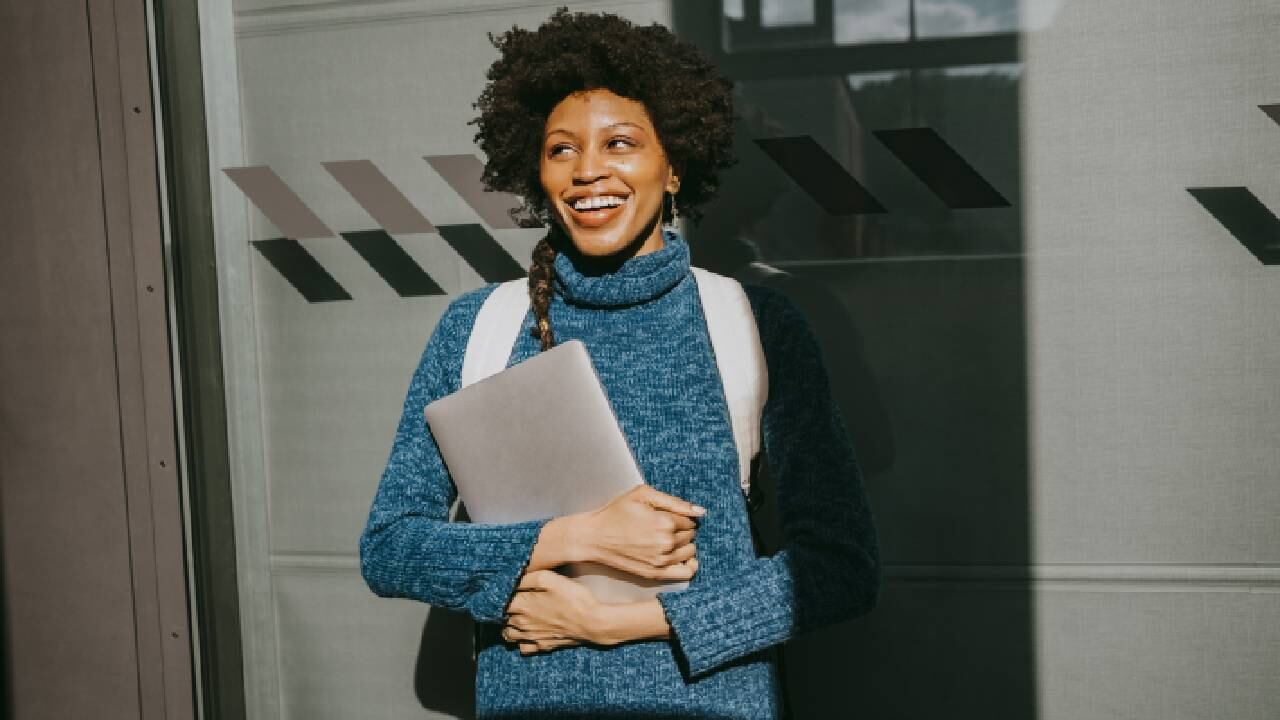 El aspirante debe ser de otro país diferente a Canadá (imagen referencia estudiante).