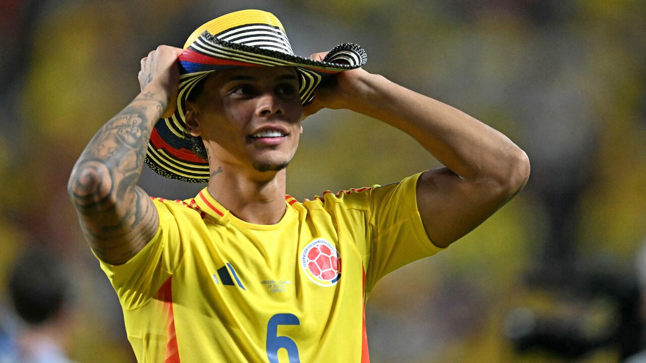 Richard Ríos usando el sombrero 'vueltiao'