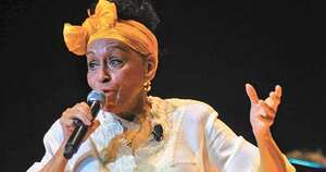 La cubana Omara Portuondo participó en la versión de 2011.