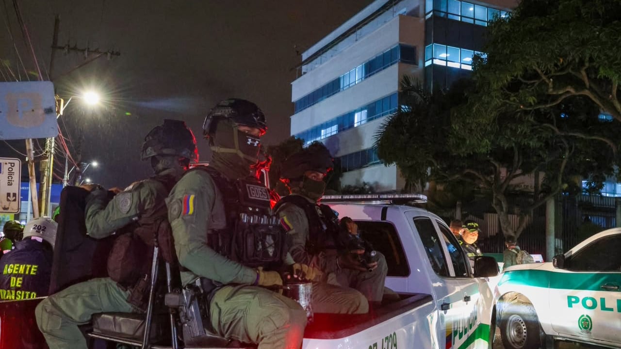 La Operación Iron busca recuperar el control de zonas del centro de Cali y garantizar que comerciantes, trabajadores, familias y ciudadanos puedan transitar y desarrollar sus actividades con tranquilidad.