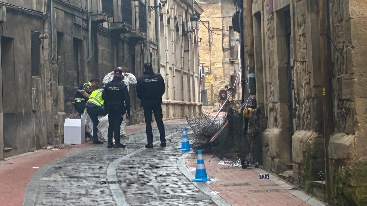 Tres mujeres muertas y cuatro personas más heridas en un incendio provocado en la provincia de Burgos.