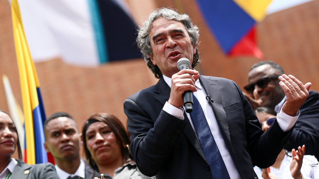 El candidato Sergio Fajardo junto a su fórmula vicepresidencial, Edna Bonilla realizaron la inscripción de su candidatura en la Registraduria Nacional.