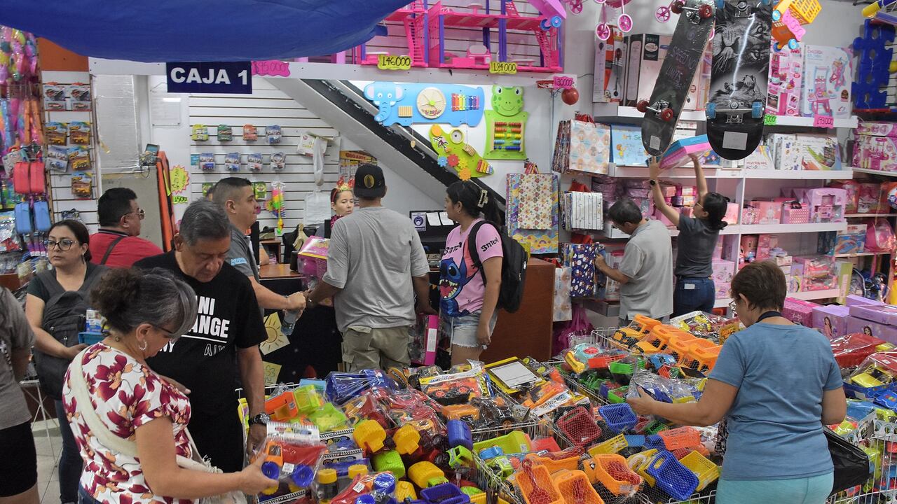 Activación del comercio en el centro de Cali en diciembre.