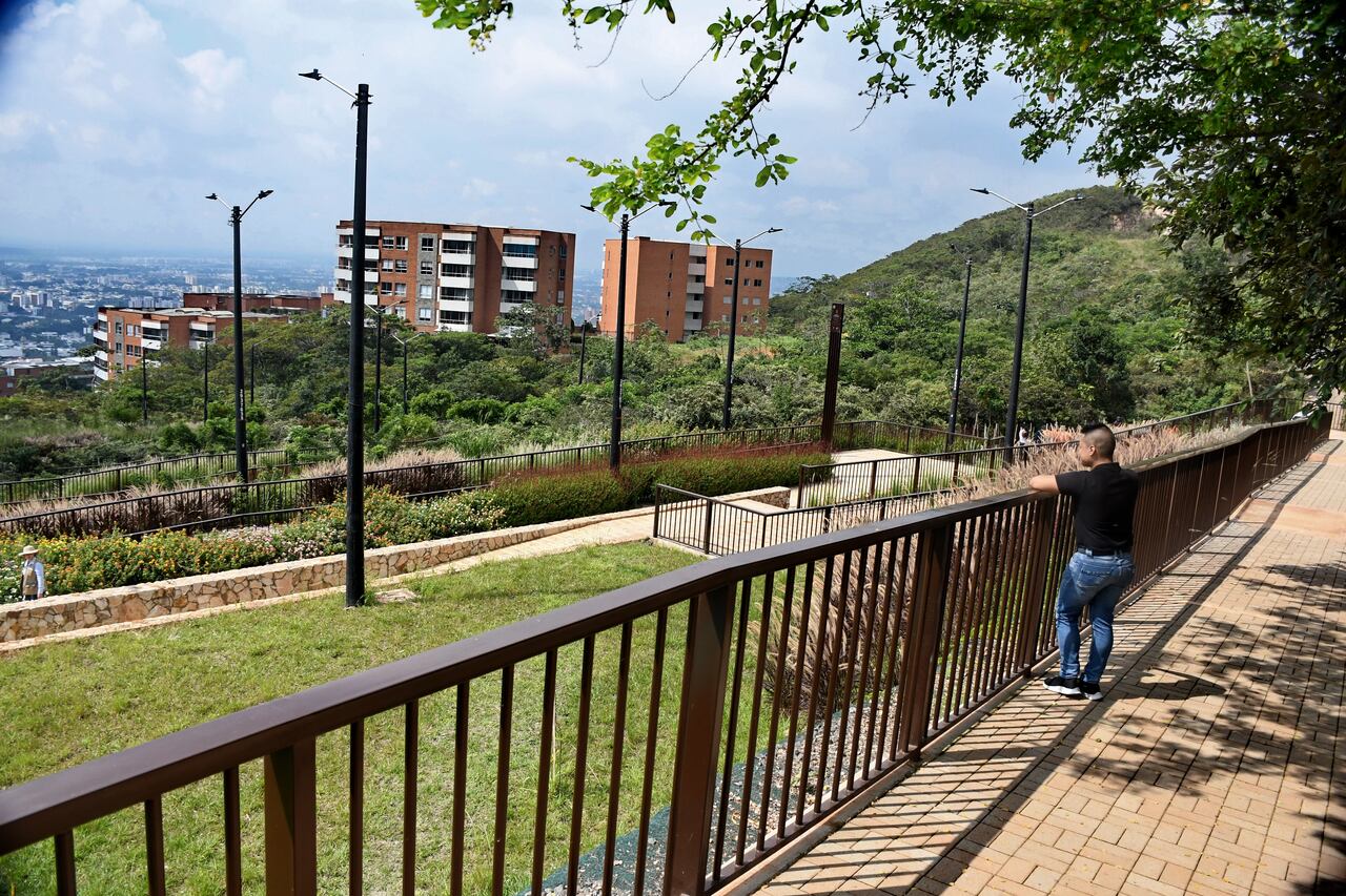 Cali: Entrega por parte de la CVC al Dagma del tercer tramo del Corredor Integral Cristo Rey es un nuevo recorrido natural ideal para el ejercicio y el disfrute familiar, con una extensión aproximada de 1500 mt más que se unen al tramo 2