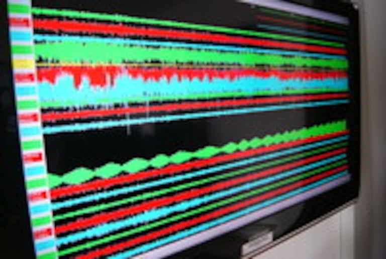 Un temblor (o sismo) es un movimiento vibratorio brusco de la corteza terrestre causado por la liberación repentina de energía.