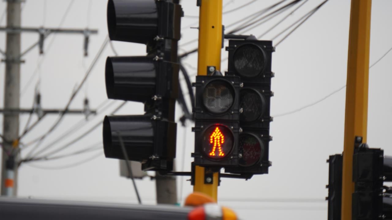 Robos a infraestructura de semáforos.