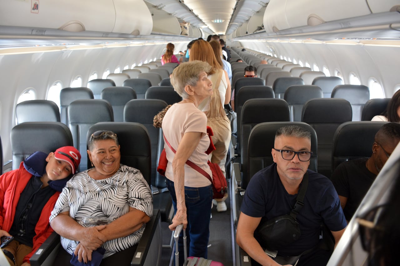 JetSmart, aerolínea de bajo costo, tendrá una nueva ruta de conexión entre Cali y Bogotá, dos de los destinos más importantes de Colombia y en julio para San Andres. Foto Jorge Orozco.