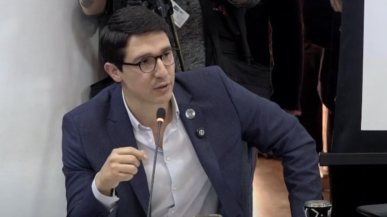 Duvalier Sánchez, representante a la Cámara, durante el debate de control político en la Comisión Primera.