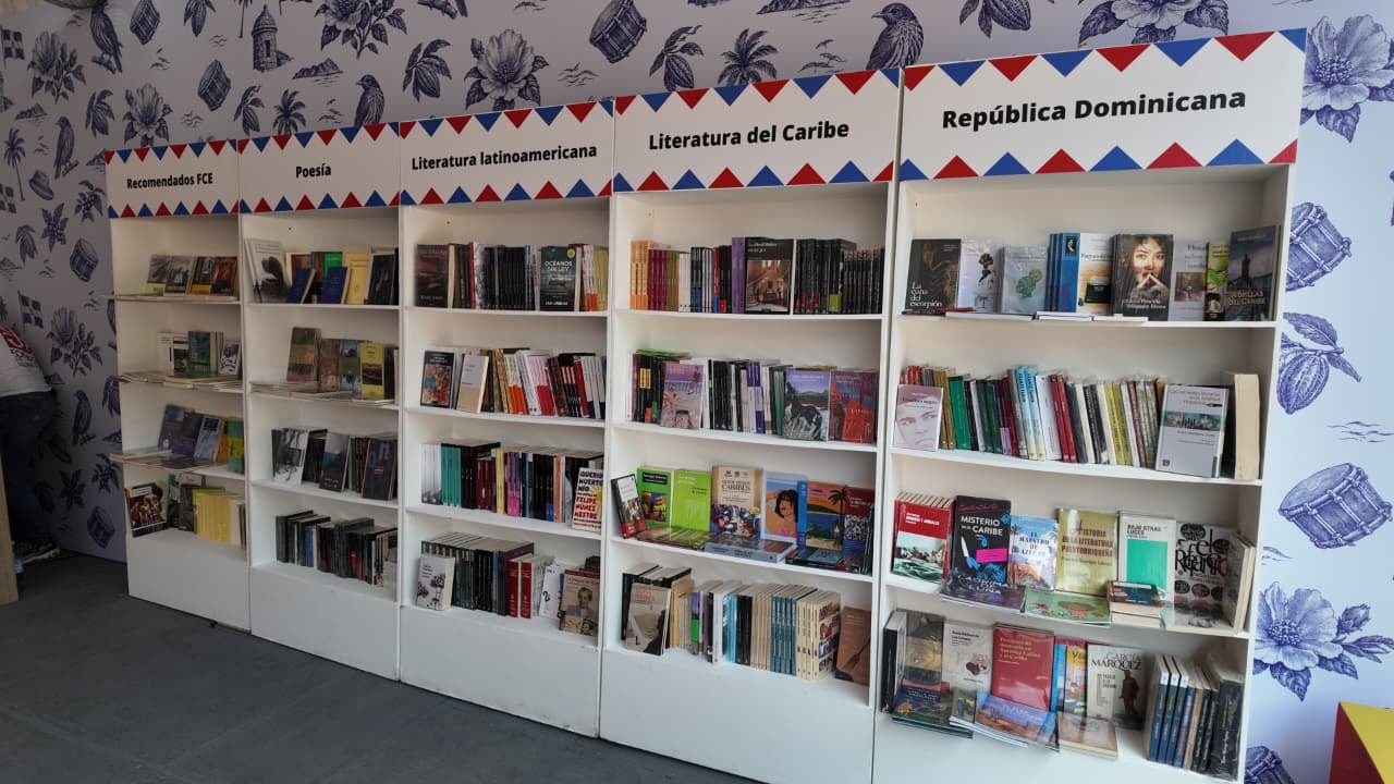 Uno de los pabellones es el del País Invitado: República Dominicana, allí no solo harán presencia autores sino también artesanos.