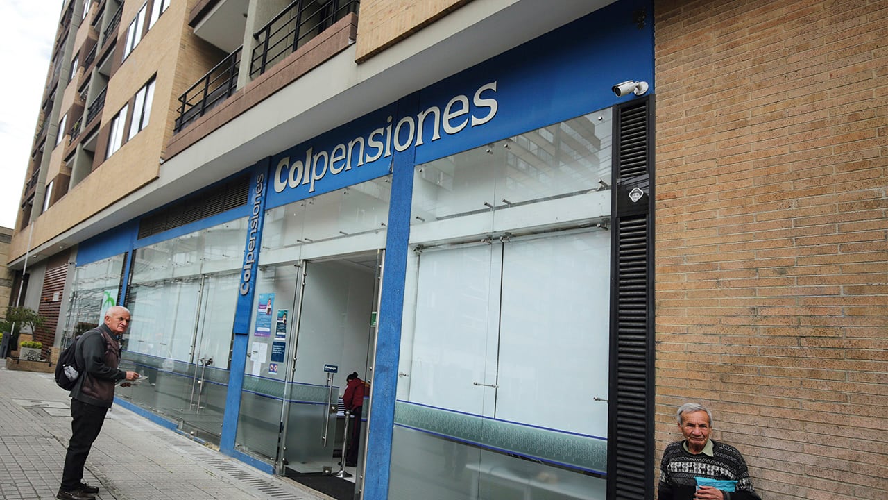 El presidente de Colpensiones, Jaime Dussán, fue denunciado ante la Fiscalía por, presuntamente, privilegiar a uno de los sindicatos de la entidad.