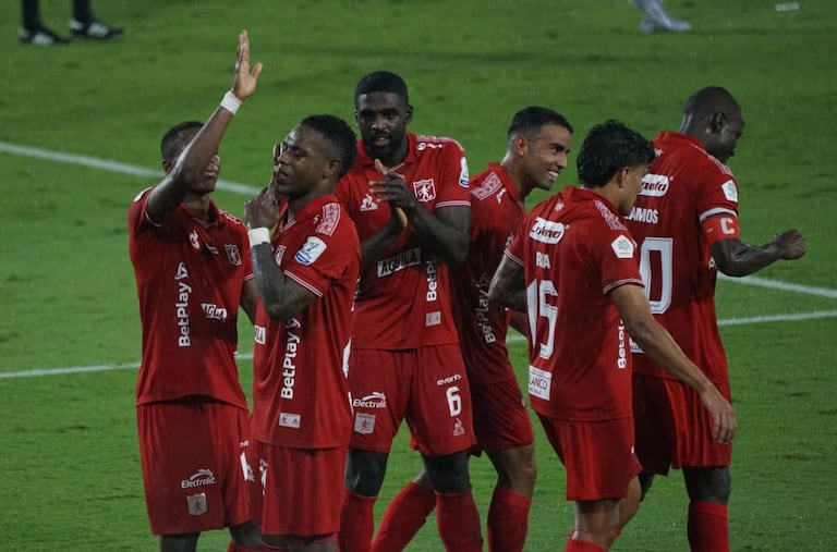 Imágenes del juego entre América de Cali y La Equidad, por la fecha 15 de la Liga Betplay 2025-II, en el estadio Pascual Guerrero.