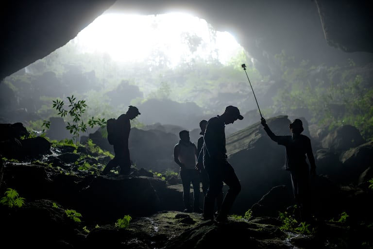 Desde hace 25 años San Gil se convirtió en un municipio famoso por el rafting, un deporte que impulsó otras actividades como la espeleología en la cueva del Indio.