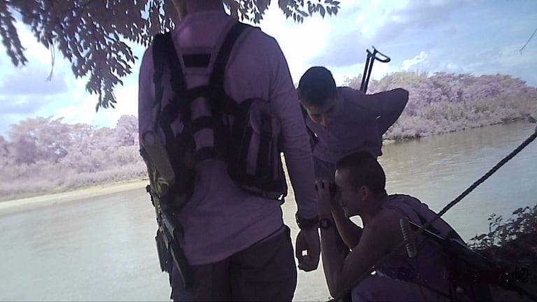 Guerrilleros del ELN controlan el río Tarra, en el municipio venezolano de Casigua El Cubo, donde Diosdado Cabello llegó en medio de la Guerra en el Catatumbo.