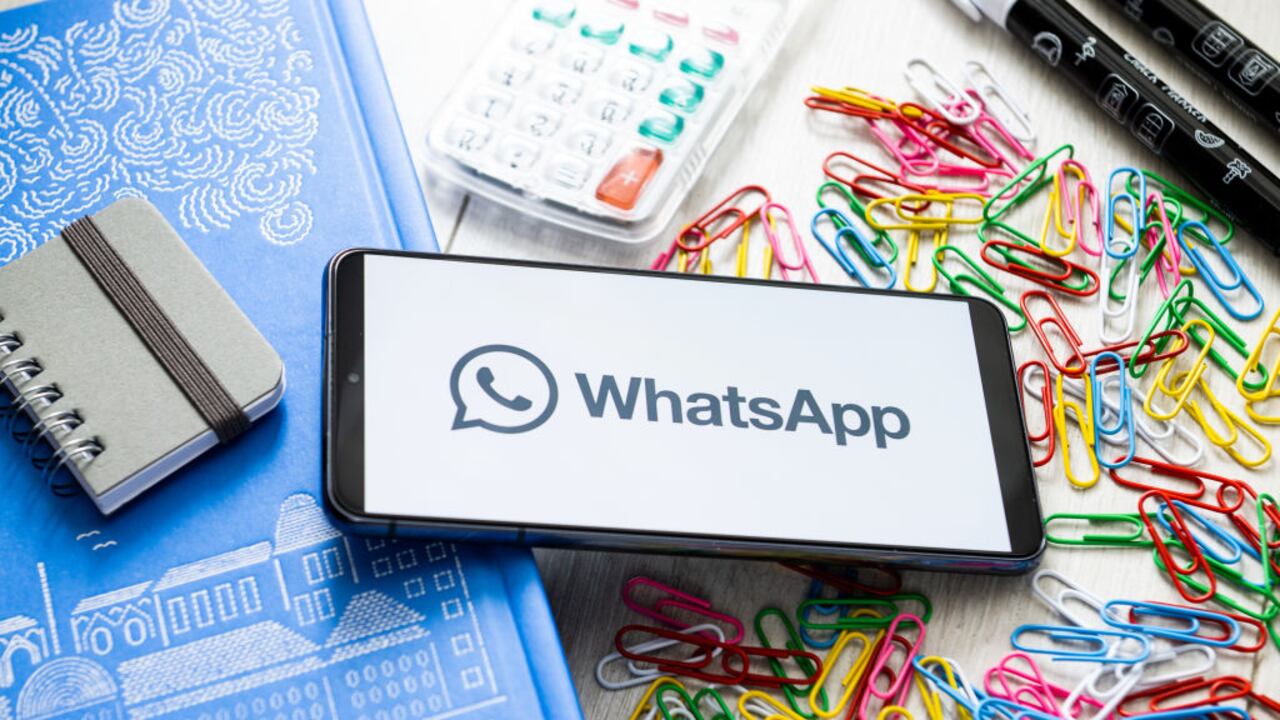¡Precaución! Descubre los peligros que acompañan a la instalación de la versión más reciente de WhatsApp Plus.