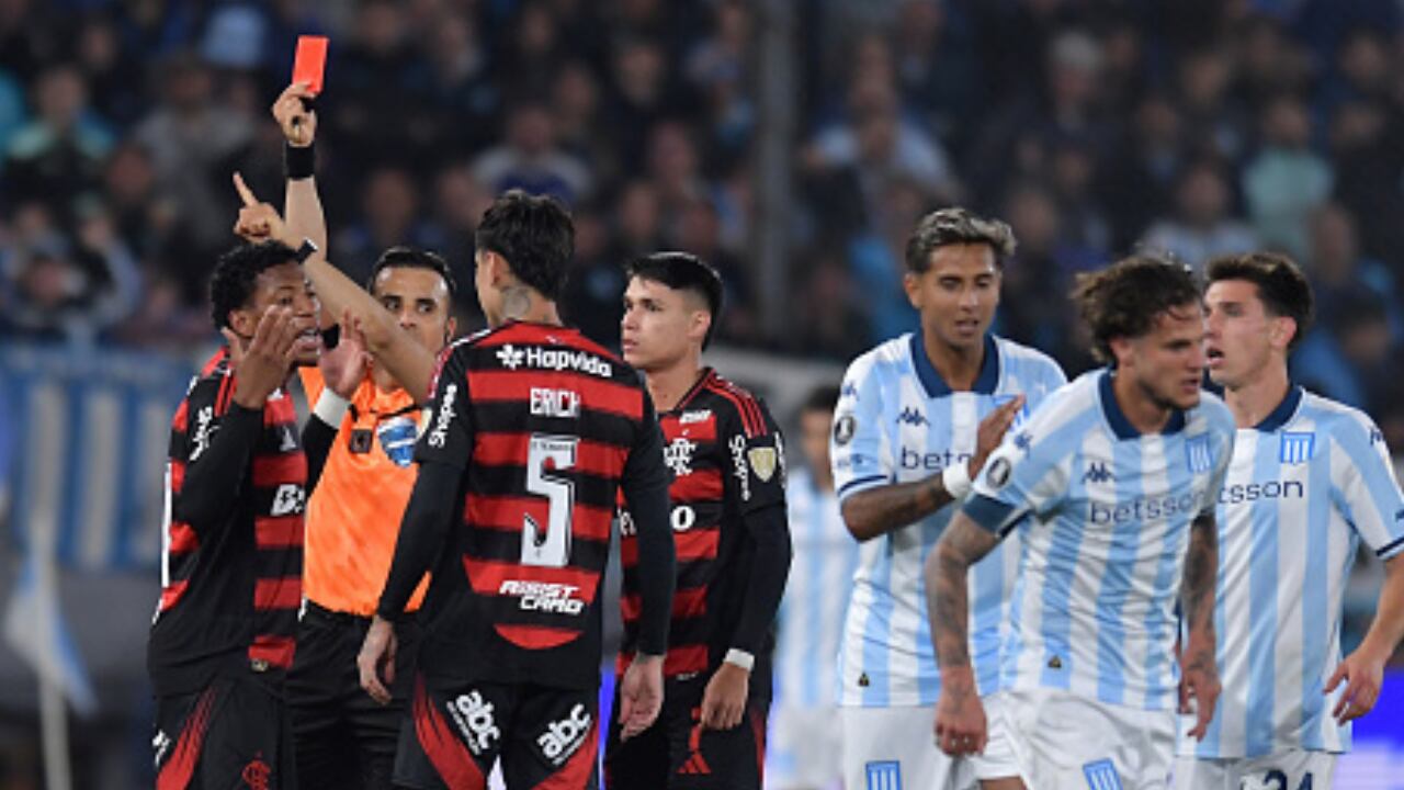 La expulsión de Gonzalo Plata (Flamengo) marcó en gran parte el partido ante Racing por Libertadores.